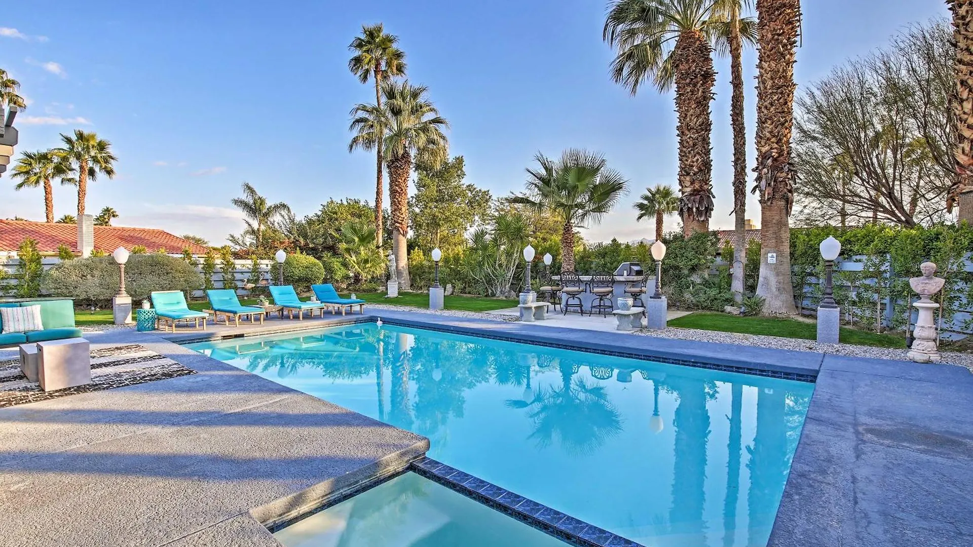 Pet-Friendly Palm Springs Escape With Heated Pool! Villa